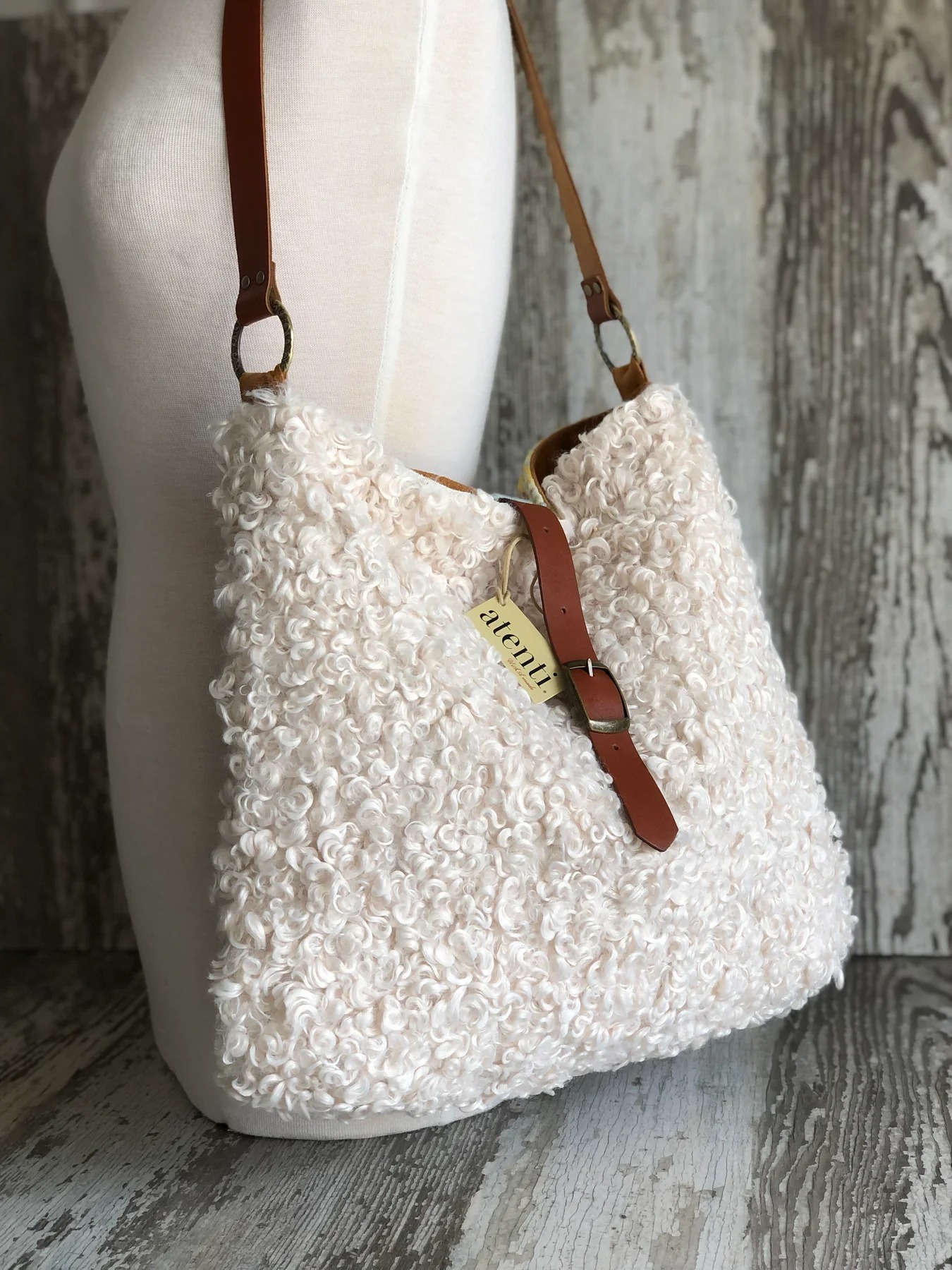 Atenti Soft Tote - Curly Cute