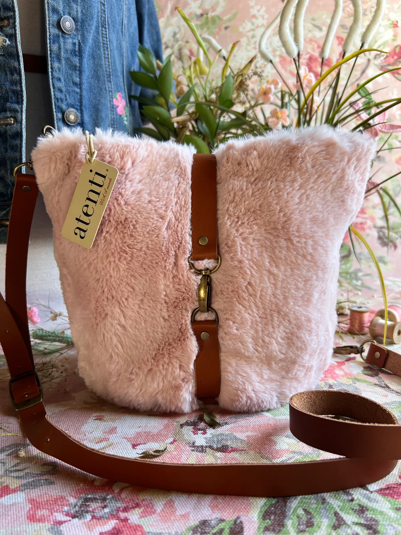 Atenti Halle Bucket Bag - Himalaya