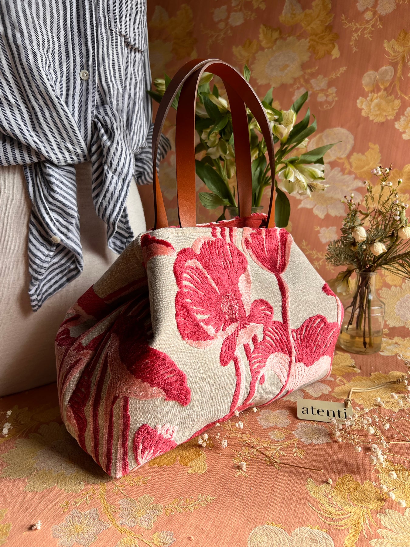 Atenti Divina Handbag - Lalique