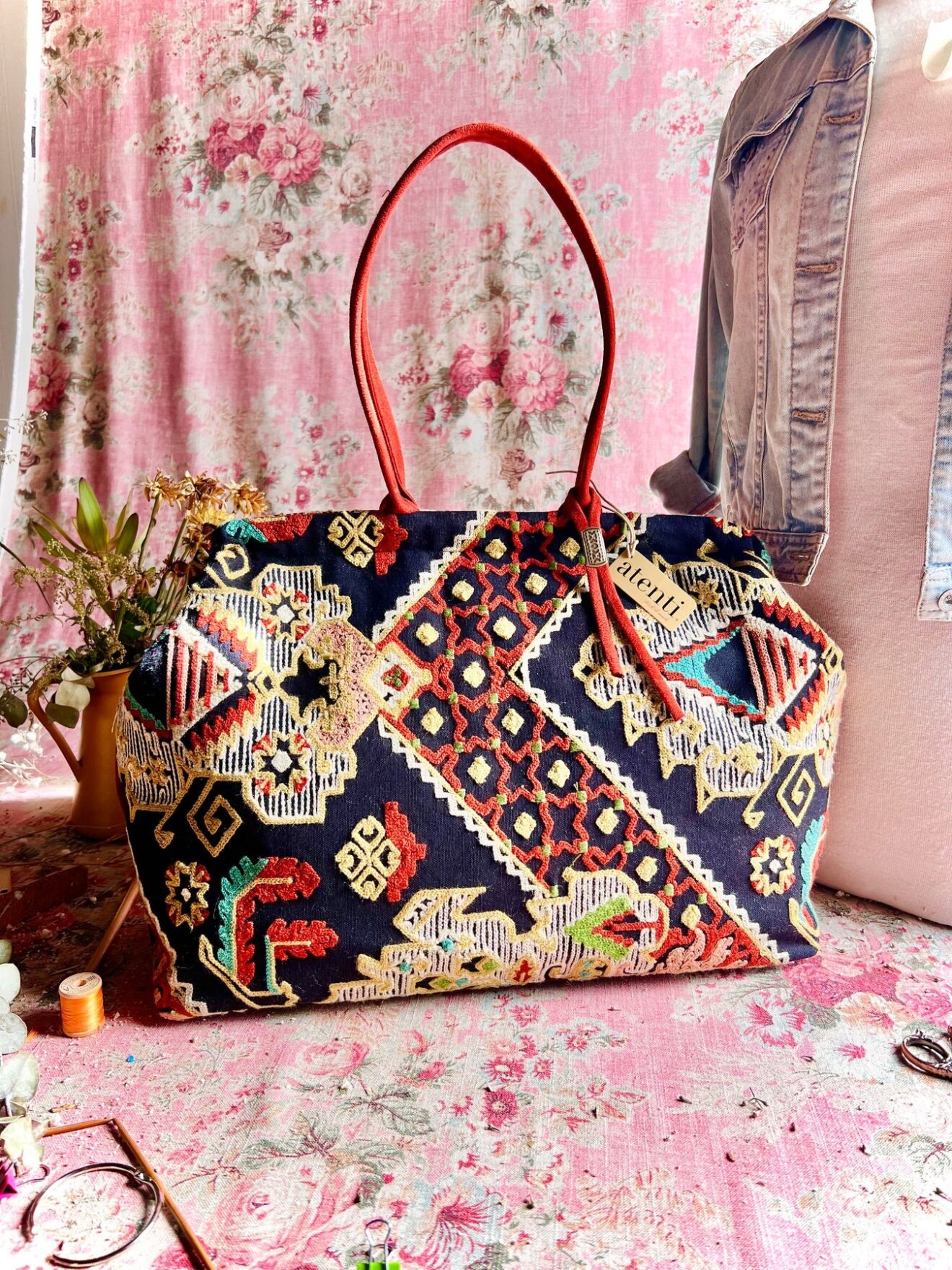 Atenti Pioneer Bag - Sew Crewel