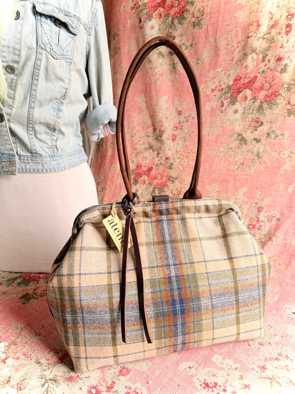 Atenti Molly Handbag - Highland
